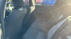 Toyota Yaris 1.5 VVT-i Icon Tech 5dr Petrol Hatchback